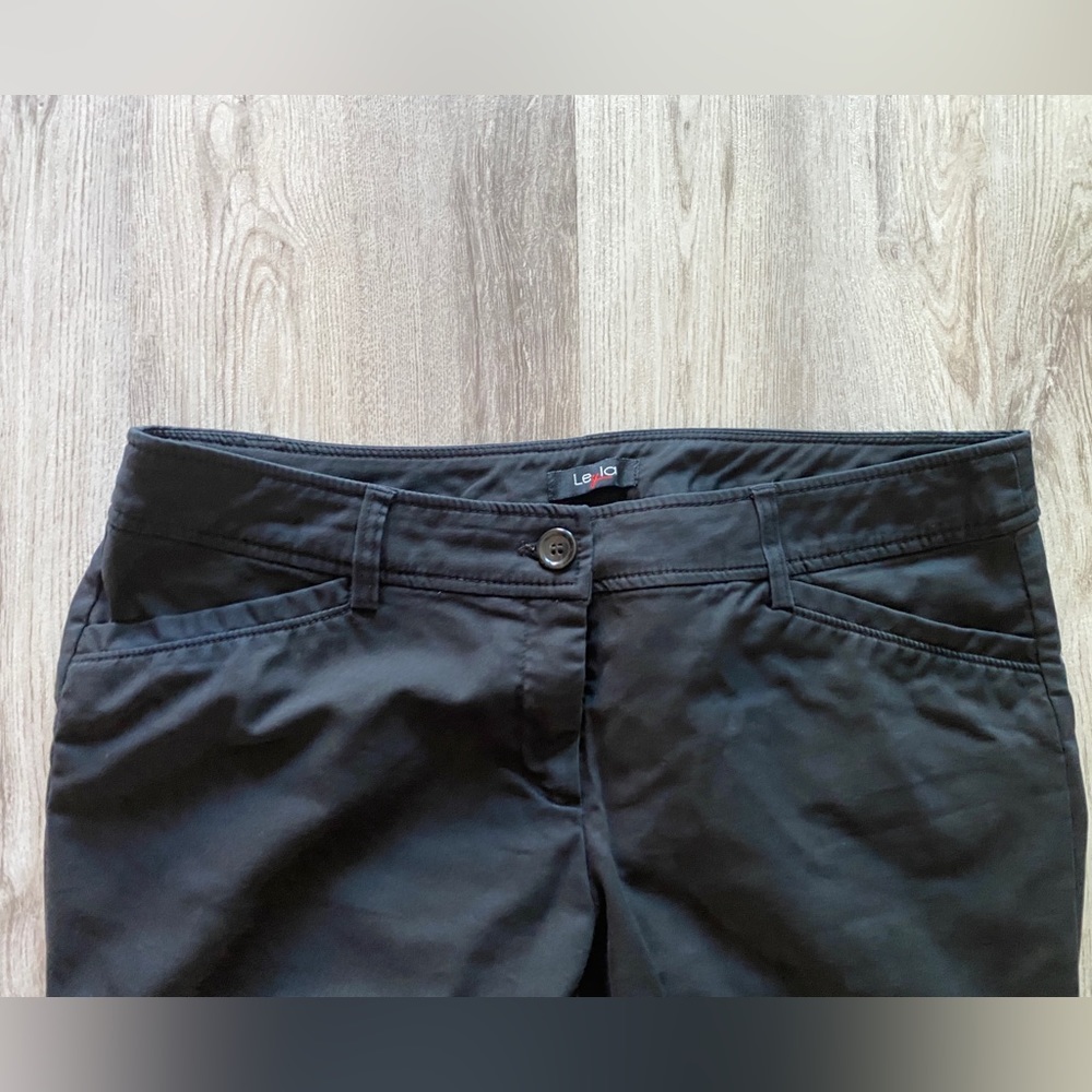 Capri pants - Picture 3 of 5